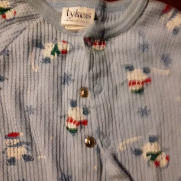 TYKES a division of  CARTER'S Light Blue Outfit. - Picture 2 of 3